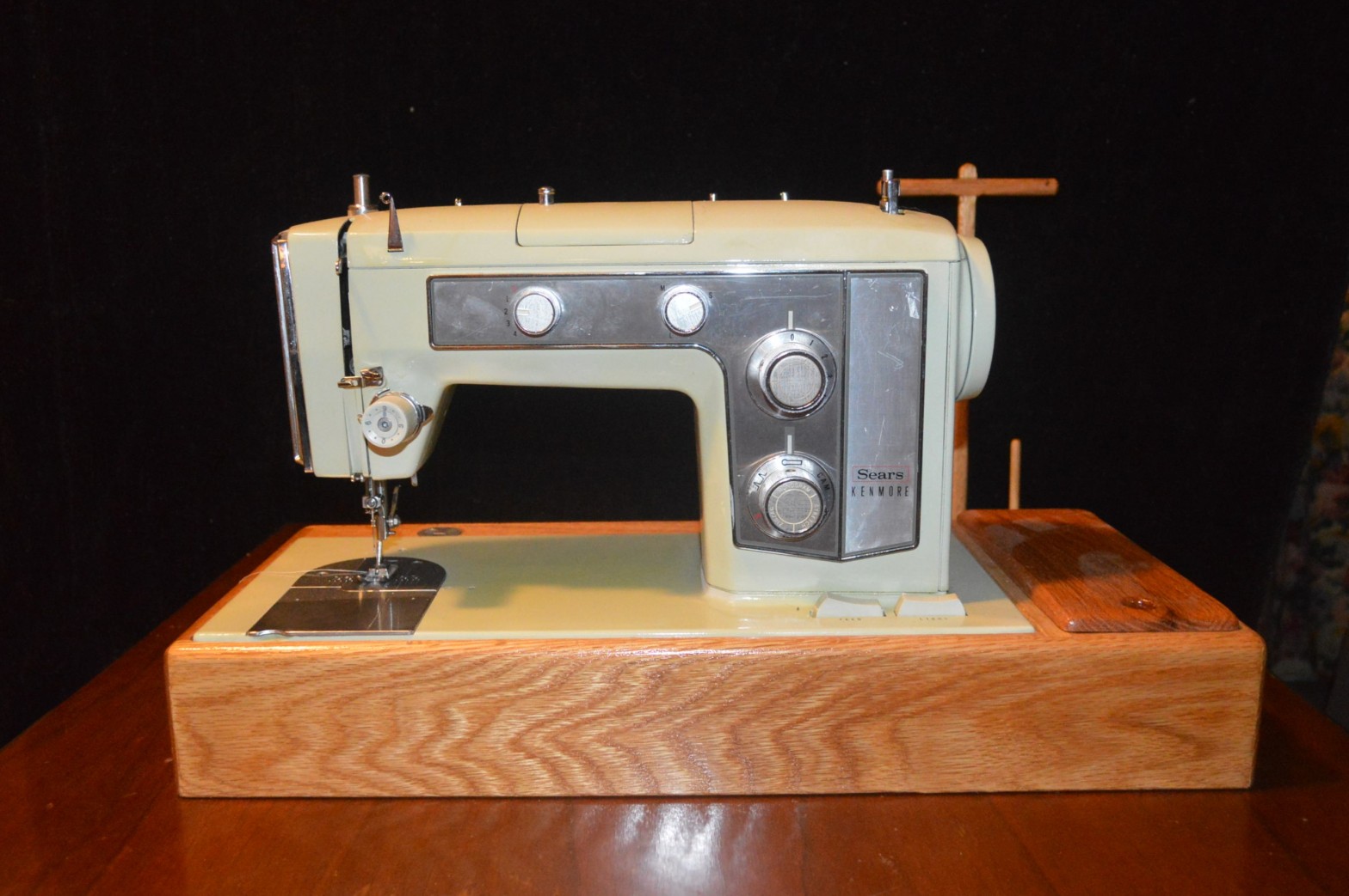 Restoration of a 1971-72 Vintage Kenmore Model 158.1802 Sewing Machine – A  Gift for Amelia – Professionally Restored Vintage Fine Quality Sewing  Machines